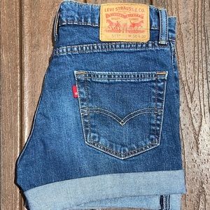 Levi’s denim shorts